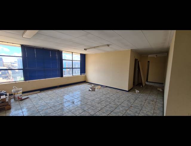 1,500M² FACTORY FOR SALE IN ISANDO
